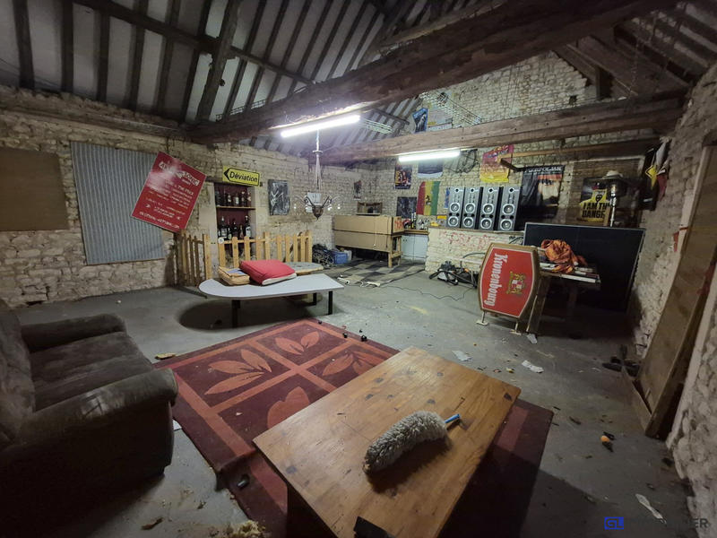 Maison ancienne - 244 m² - 7 pièces