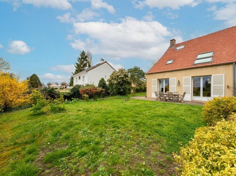 Maison - 195 m² - 6 pièces