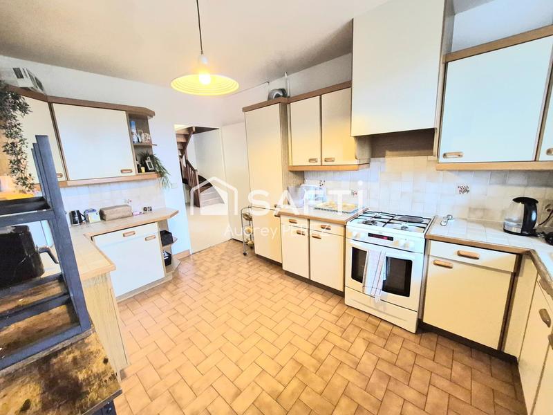 Appartement - 142 m² - 6 pièces