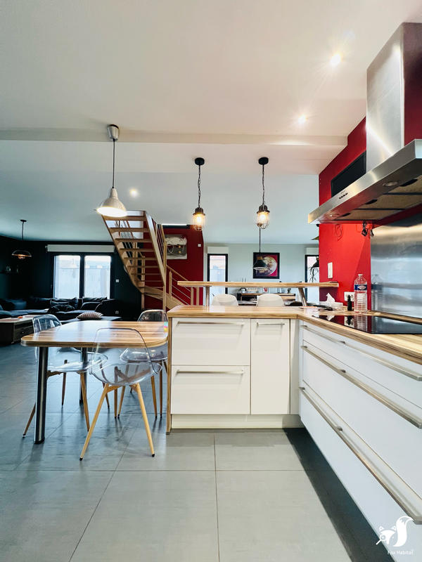 Maison - 146 m² - 5 pièces