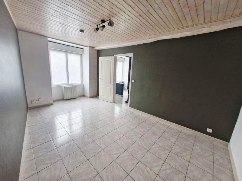 Maison de bourg - 88 m² - 4 pièces