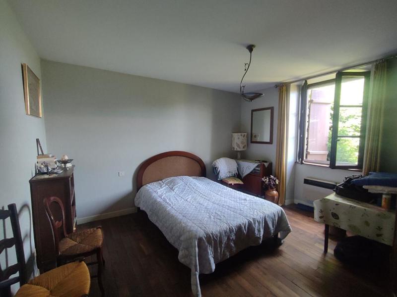 Maison - 163 m² - 7 pièces