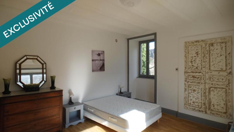 Maison - 166 m² - 10 pièces