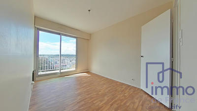 Appartement - 114 m² - 5 pièces