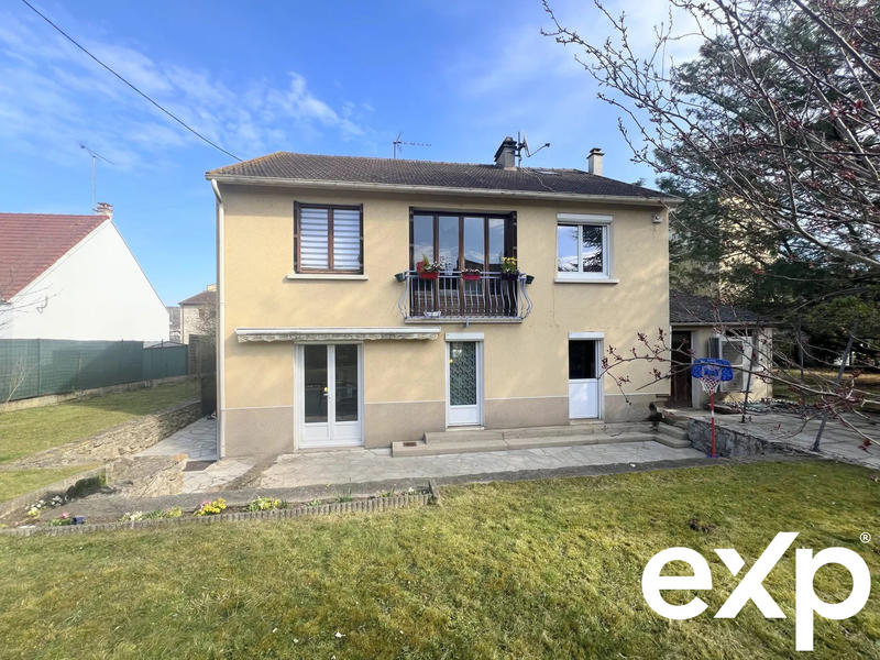 Maison - 140 m² - 8 pièces