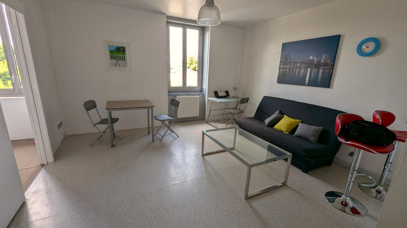 Maison - 250 m² - 10 pièces