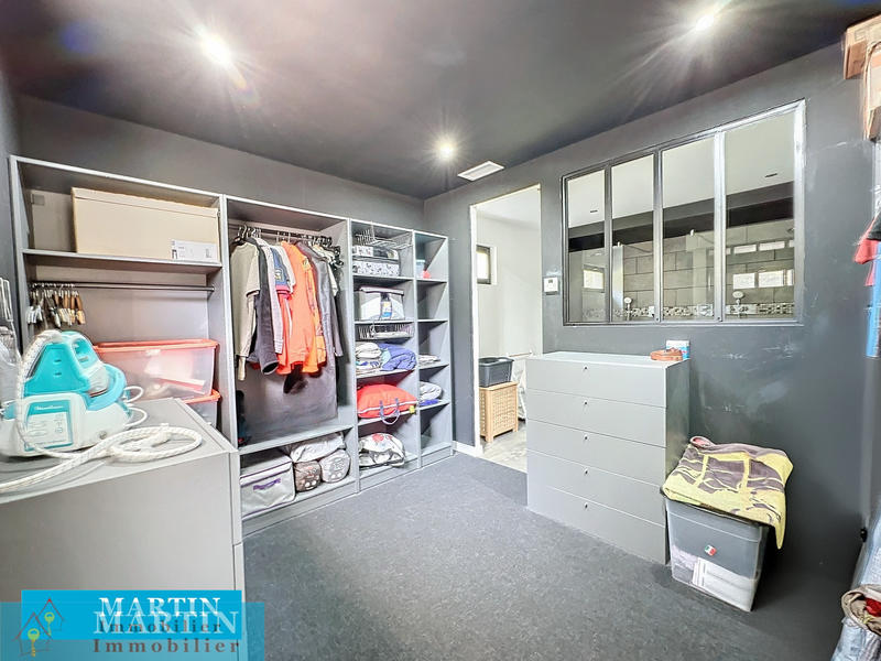 Villa - 182 m² - 6 pièces