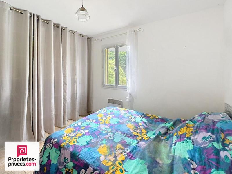 Villa - 100 m² - 5 pièces