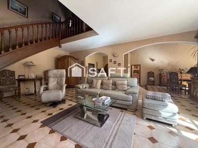 Villa - 158 m² - 5 pièces