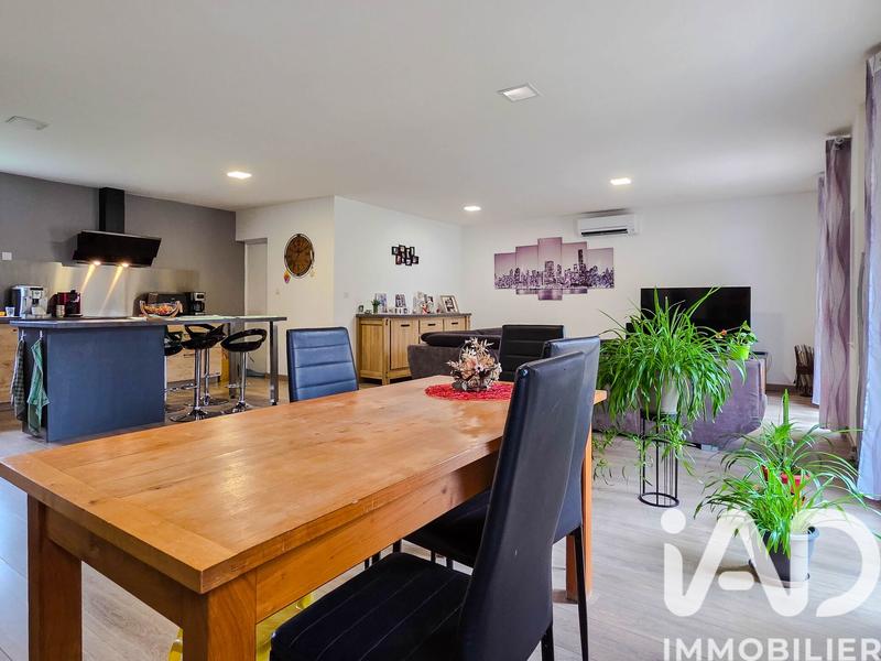 Maison - 104 m² - 3 pièces