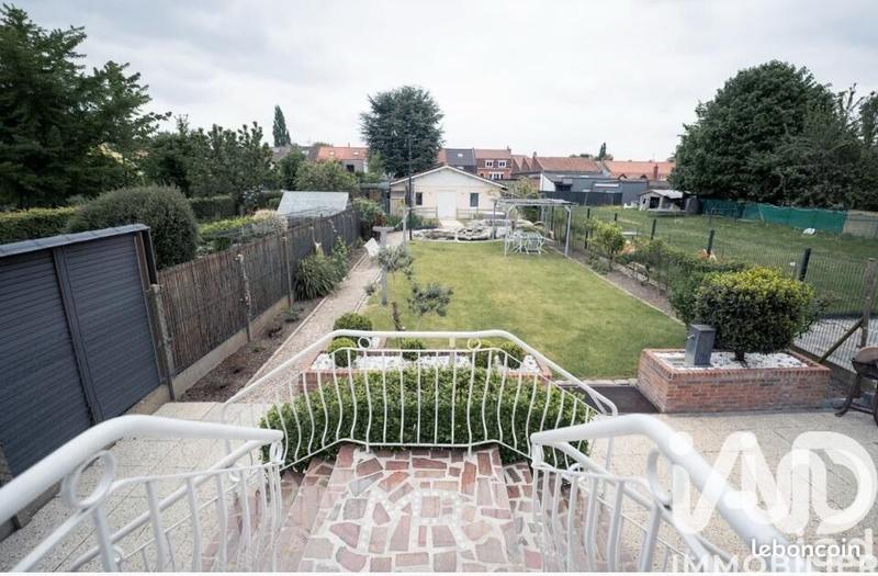 Maison - 180 m² - 7 pièces