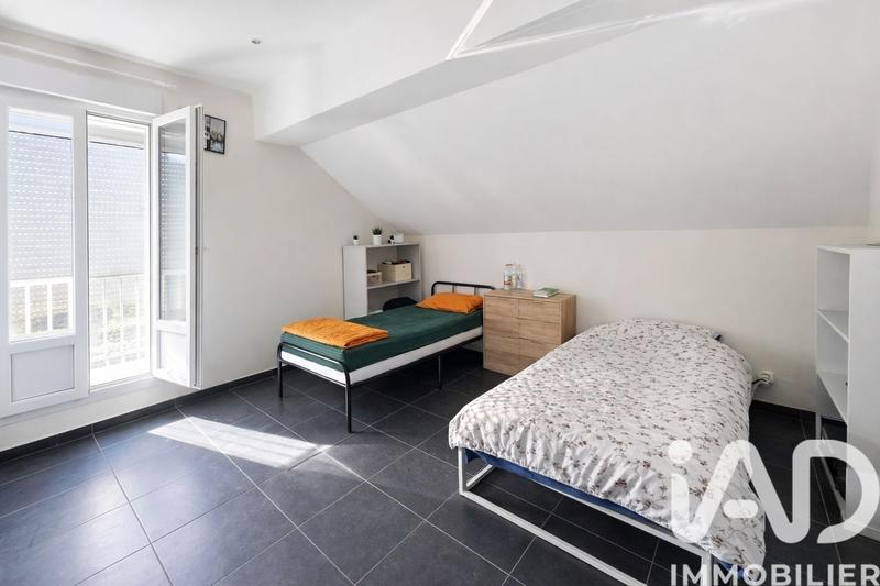 Maison - 154 m² - 10 pièces