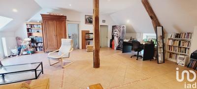 Maison - 203 m² - 7 pièces