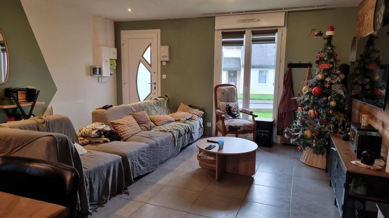 Maison - 90 m² - 5 pièces