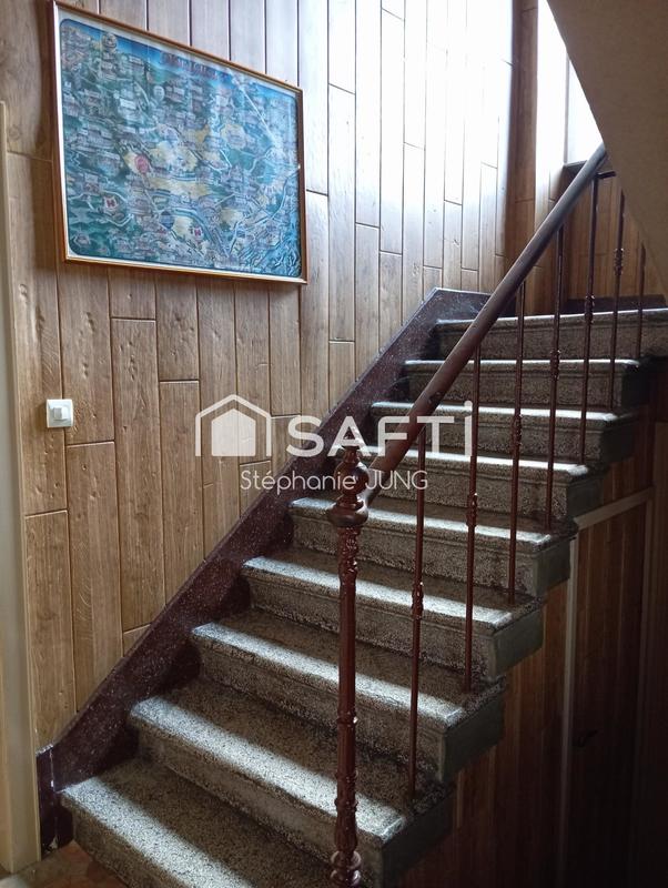 Maison - 186 m² - 7 pièces