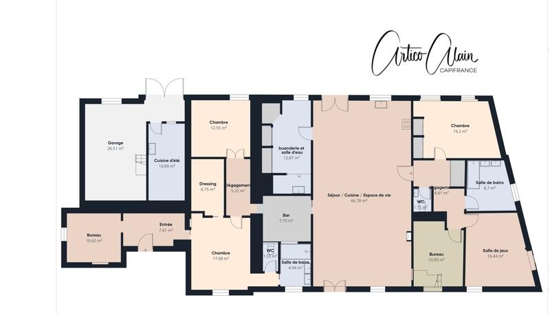 Maison - 271 m² - 9 pièces