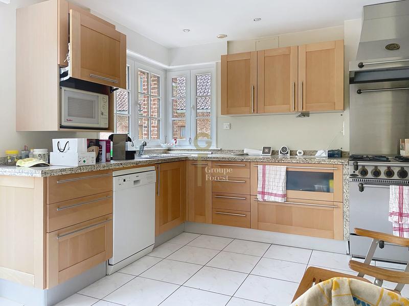 Maison - 188 m² - 6 pièces