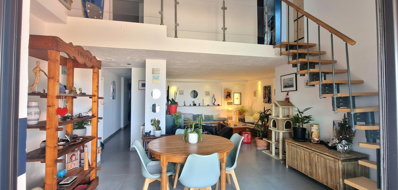 Maison - 110 m² - 6 pièces