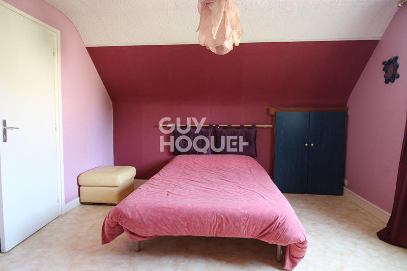 Maison - 95 m² - 5 pièces