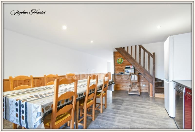 Maison - 178 m² - 6 pièces