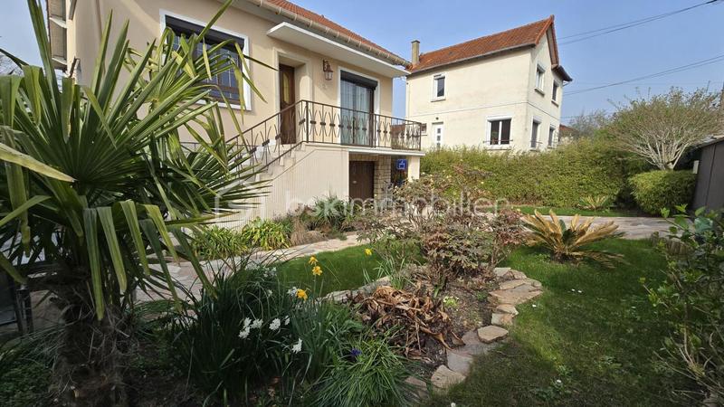 Maison - 88 m² - 5 pièces