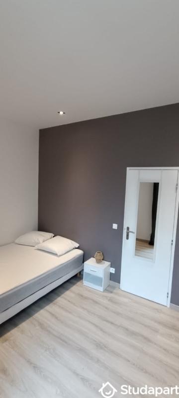 Chambre - 14 m² - 1 pièce