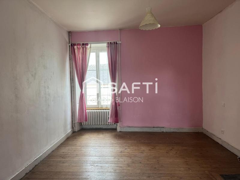 Maison - 227 m² - 12 pièces