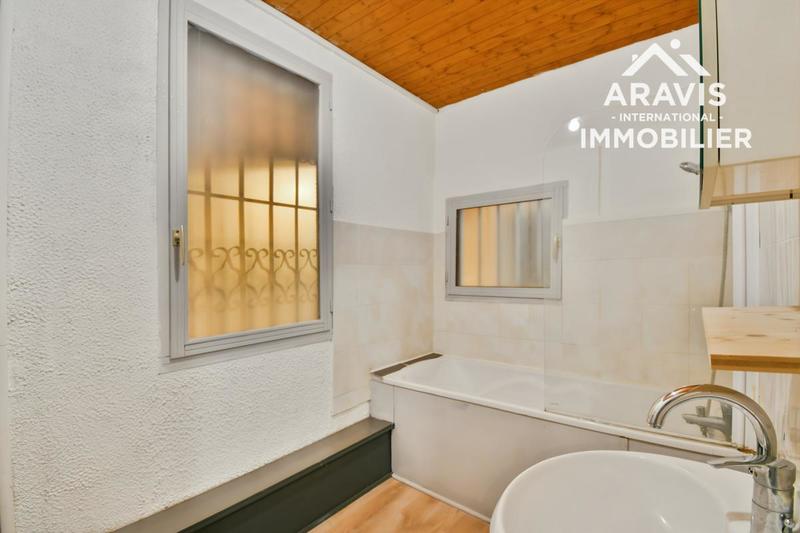 Studio - 42 m² - 1 pièce