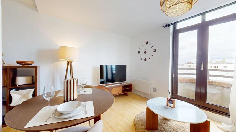 Studio - 27 m² - 2 pièces