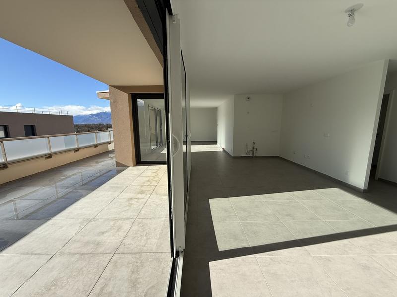 Appartement - 124 m² - 5 pièces