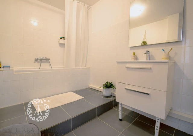 Appartement - 93 m² - 3 pièces