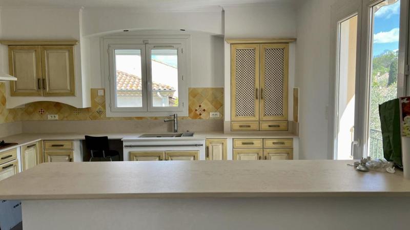 Maison - 157 m² - 7 pièces