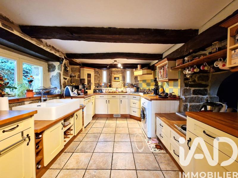 Maison - 176 m² - 5 pièces