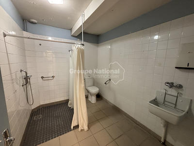 Maison - 319 m² - 12 pièces