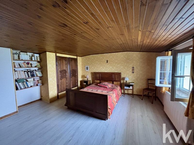 Maison - 107 m² - 4 pièces