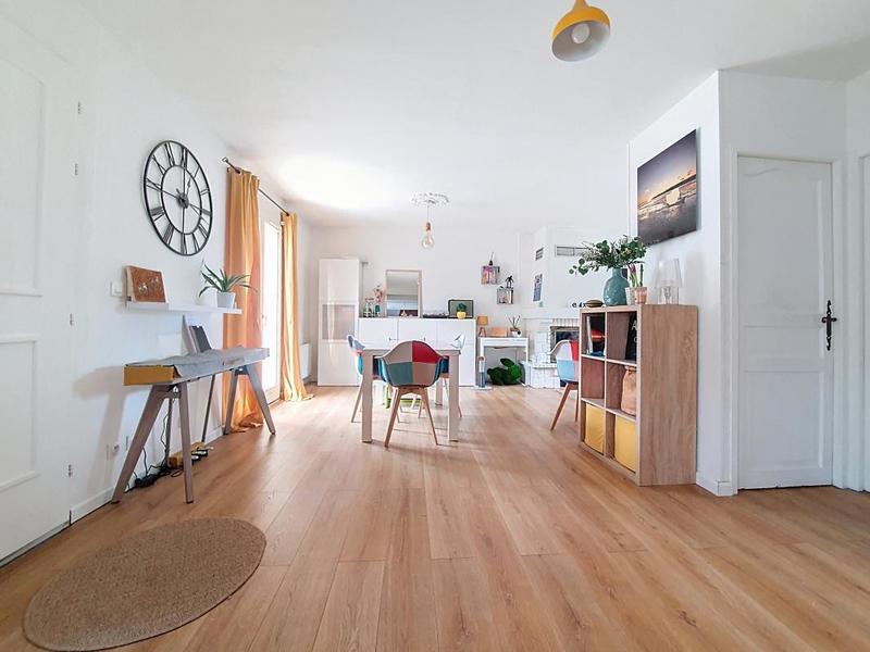 Maison - 91 m² - 4 pièces