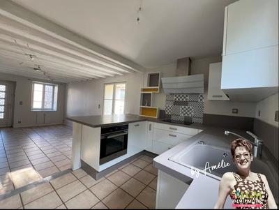 Maison en pierre - 153 m² - 4 pièces