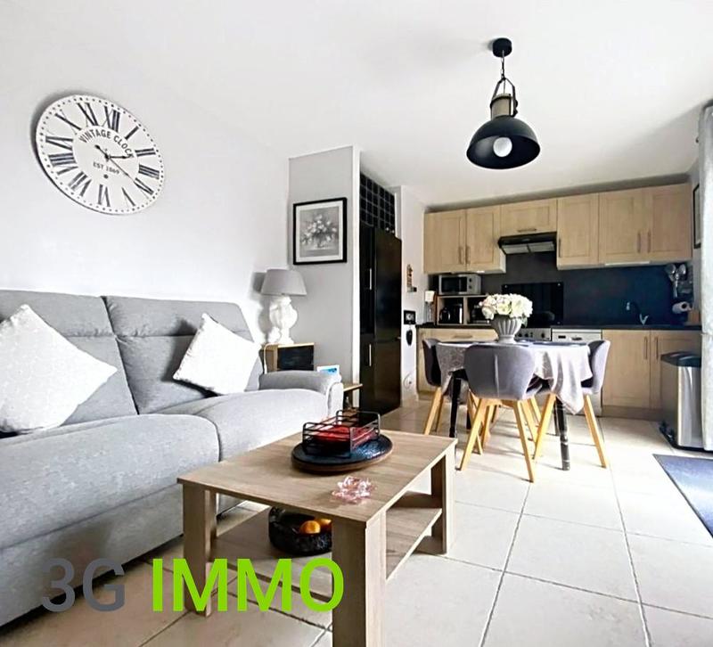 Maison - 154 m² - 8 pièces