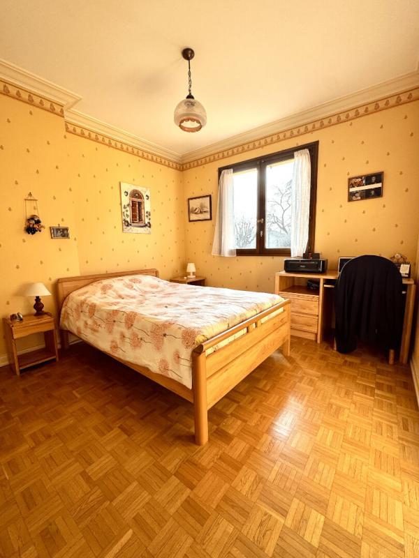 Maison - 434 m² - 7 pièces