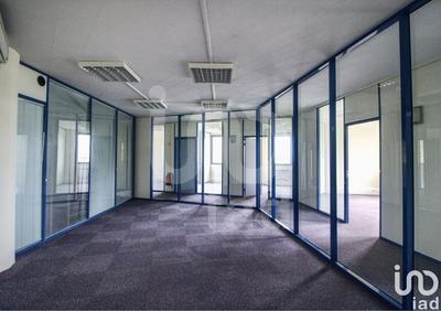 Bureau - 397 m²