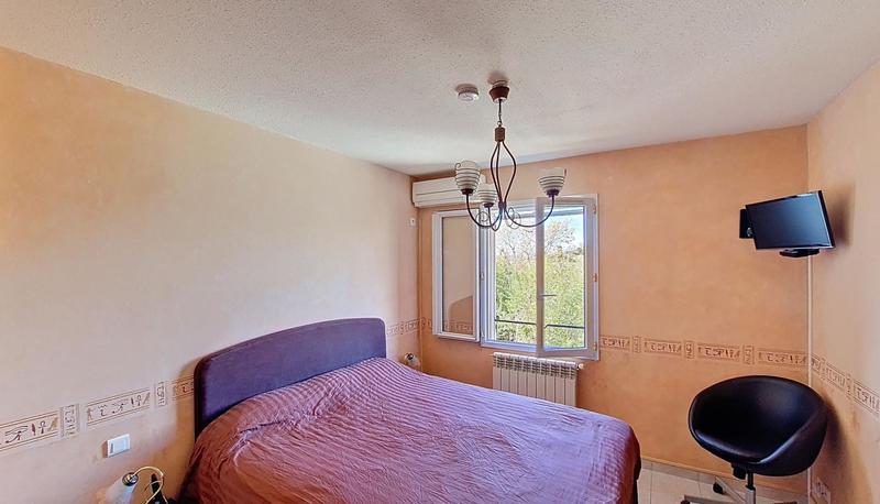 Maison - 98 m² - 4 pièces