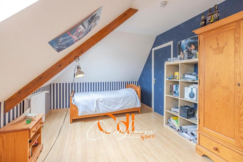 Maison - 162 m² - 6 pièces