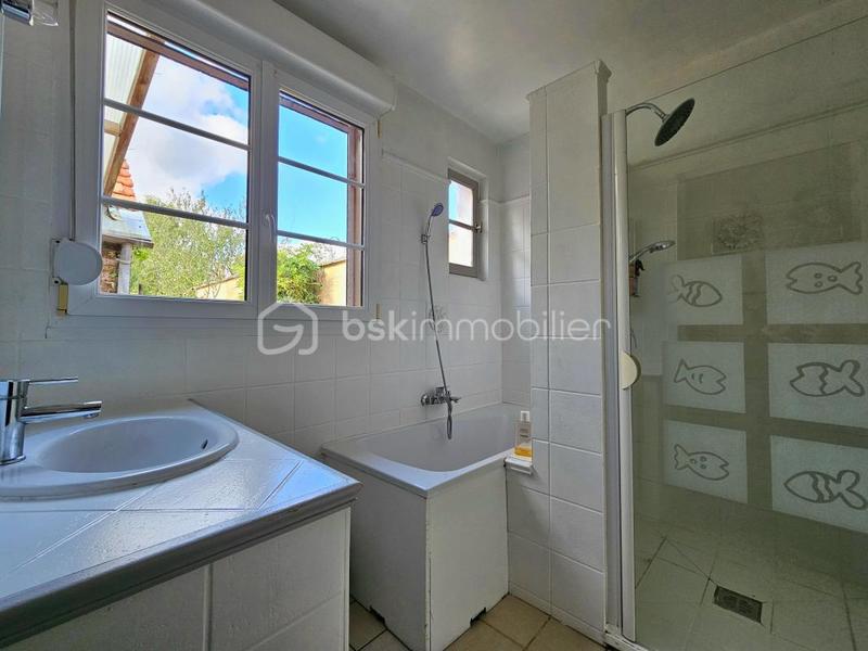 Maison de village - 112 m² - 6 pièces