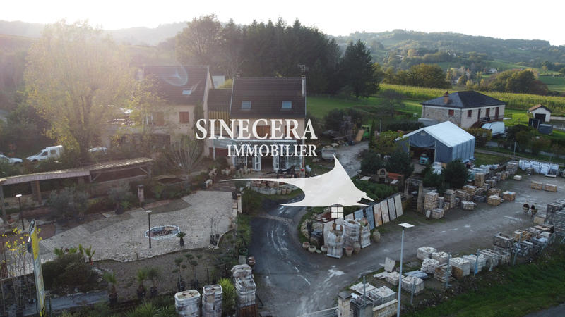 Immeuble - 1 300 m² - 20 pièces