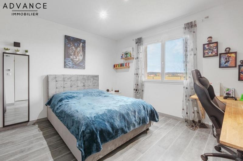 Maison - 150 m² - 8 pièces