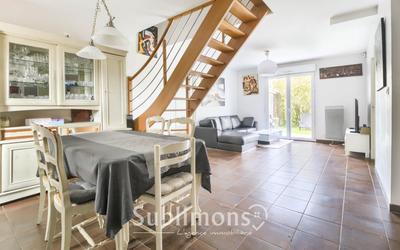 Maison - 102 m² - 5 pièces