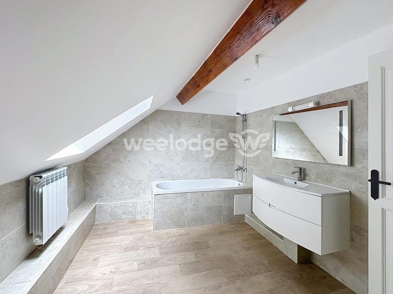 Maison - 130 m² - 7 pièces