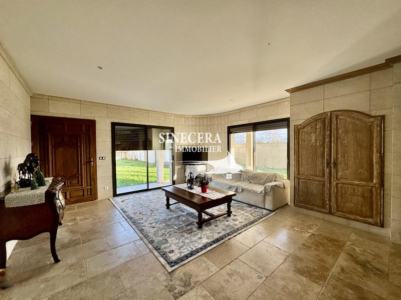 Maison traditionnelle - 83 m² - 3 pièces