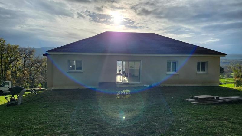 Maison - 130 m² - 8 pièces