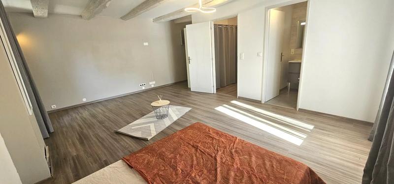 Maison - 224 m² - 7 pièces